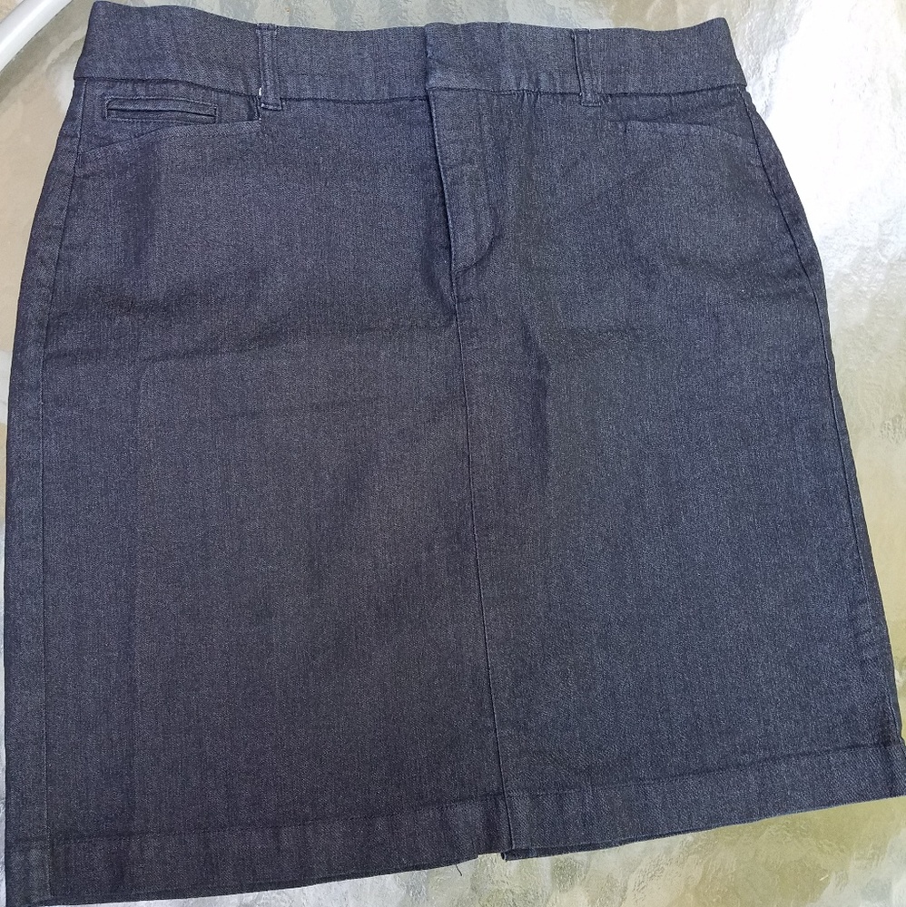 Stretch denim jean skirt